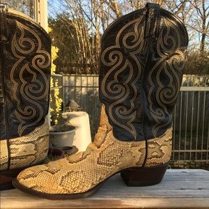 TONY LAMA EXOTIC SNAKESKIN LEATHER BOOTS 12D  EUC